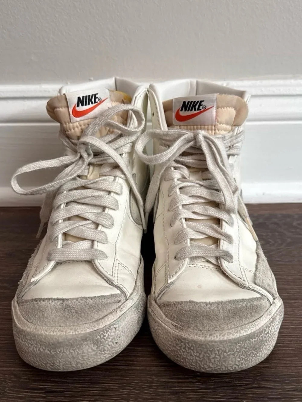 Nike Women's High-Top Sneakers in White and Light Gray